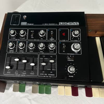 Roland SH-1000 37-Key Synthesizer 1973 - 1978 - Black/Wood image 3