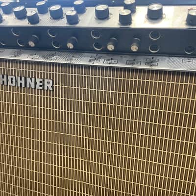 Hohner SUPERREVERB 61 TUBE AMP. VINTAGE image 13