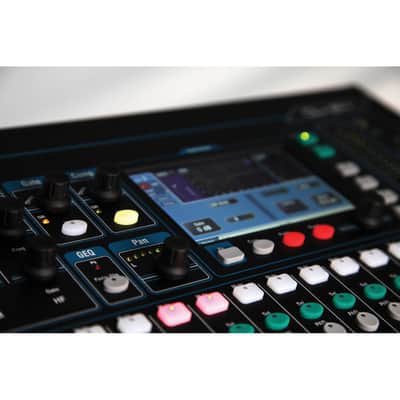 Allen & Heath Digital Mixer - Chrome image 8