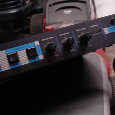 Digitech ips 33 harmonizer image 7
