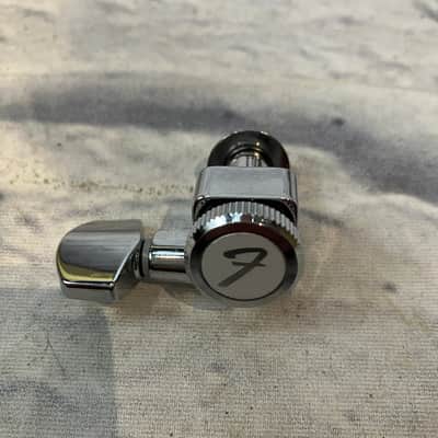 Fender Staggered Locking Tuners 6 In Line image 4