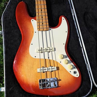 All Original Vintage Fullerton Era 4-bolt 1983 / 1984 Fender American Standard Jazz Bass, Dan Smith, AVRI, Sienna Burst Ash, OHSC image 23