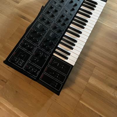 Yamaha CS-15 Duophonic Synthesizer 1978 - 1982 - Black