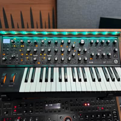 Moog Subsequent 37 Analog Synth 2017 - Present - Black