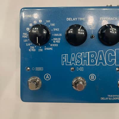 TC Electronic Flashback X4 Delay & Looper True Bypass Guitar Effect Pedal + Box image 4