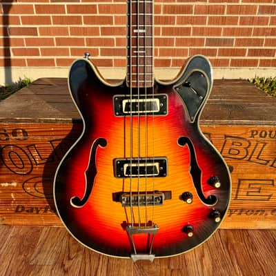 Vintage Univox Custom Coily 330 Style Short Scale Bass Sunburst MIJ image 3