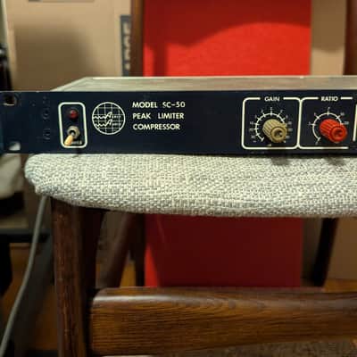 Ashly SC-50 Peak Limiter Compressor 1979 - Blue image 2