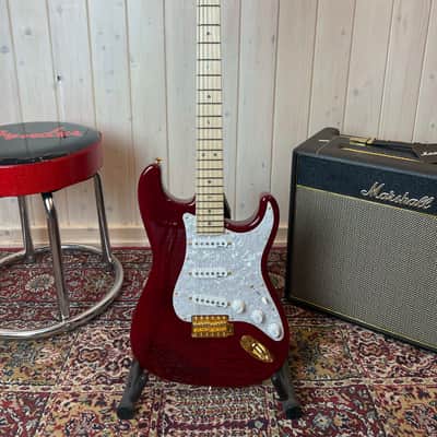 Fender Richie Kotzen Strat MN 2024 - Transparent Red Burst image 1