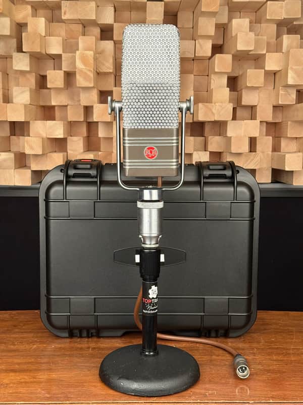 Vintage RCA 44-BX Ribbon Microphone. Excellent, new ribbon! RCA44BX 44BX 44 BX image 1