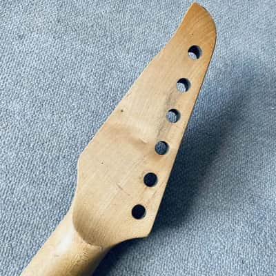 Dame Electric Guitar Maple Neck, Rosewood Fingerboard 24 Frets image 7