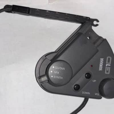 Yamaha G1D Divided Pickup & Control Unit for Guitar (for G50 MIDI Converter)