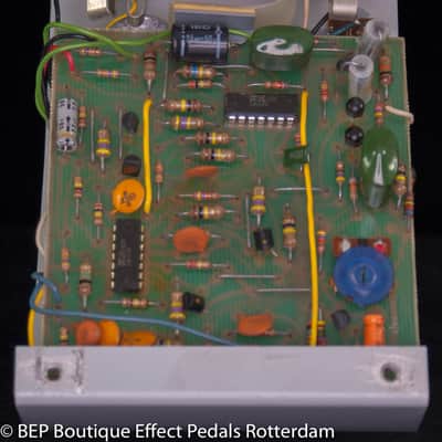 DeArmond 1920 Tornado - Phase Shifter late 70's USA image 9