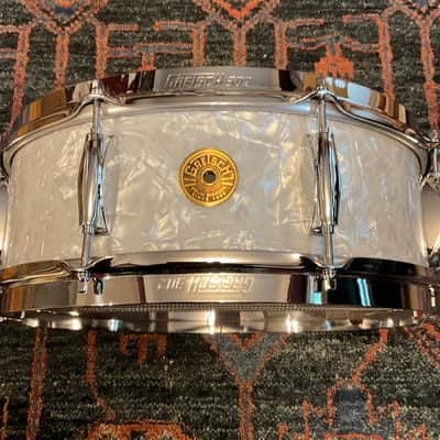 Gretsch USA Broadkaster 5x14 Snare Drum - 60s White Marine image 2