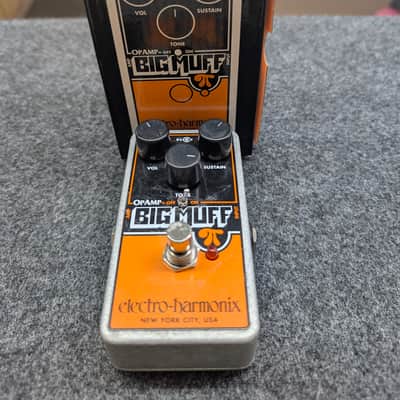 Electro-Harmonix Op Amp Big Muff Pi Reissue 2017 - Present - Black/Orange image 2
