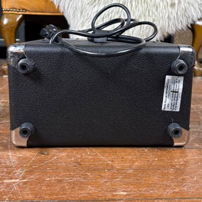 Fender Frontman 10G 1x6 10 Watt Guitar Combo Amplifier! image 6