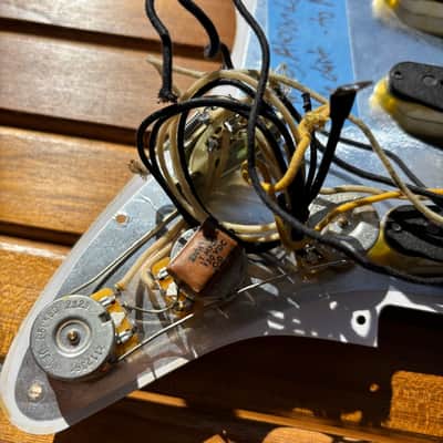 MJT Relic Strat Pickguard w Mojotone Premium Historic Wiring Harmess & Fender Vintage Style Pickups image 9