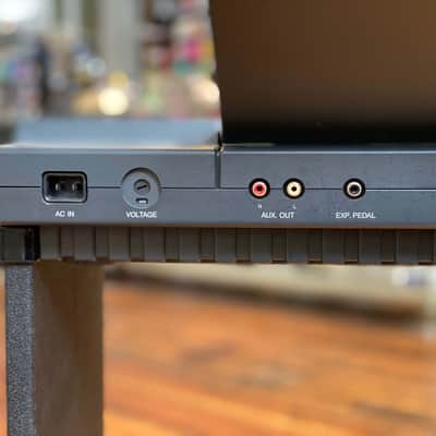 Yamaha Portasound PSR-6300 image 4