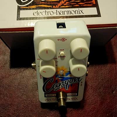 Electro-Harmonix Canyon 2017 - Present - White image 1