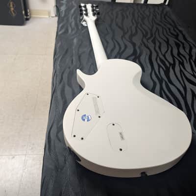 ESP LTD EC ARCTIC METAL 2021  - Satin white image 3