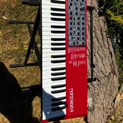 Nord Lead 4 49-Key 20-Voice Polyphonic Synthesizer 2013 - 2020 - Red image 2