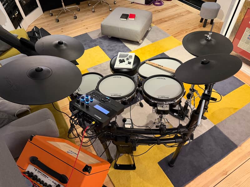 Roland TD-27KV2 V-Drum Kit with Mesh Pads