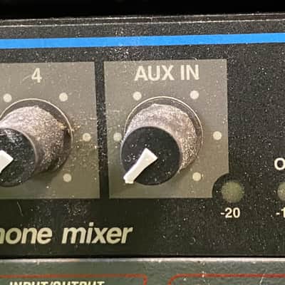 Shure SCM268 2010s - Black with 19” Rack mount Adaptor image 2