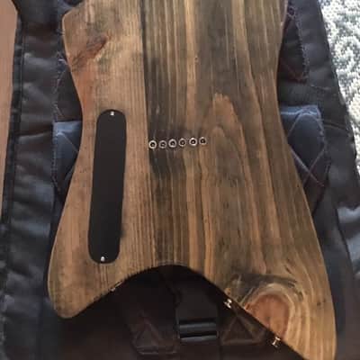 Roadhouse Skylark 2015 - Bourbon Stain image 2