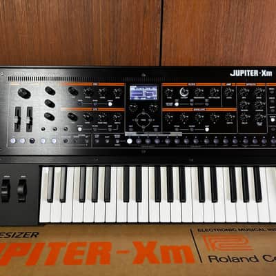 Roland JUPITER-Xm Keyboard Synthesizer w/ box, power supply