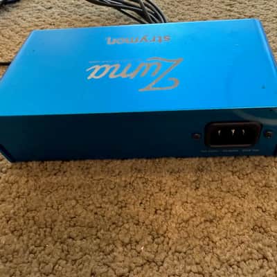 Strymon Zuma 9-Output High Current DC Power Supply 2016 - Present Blue image 2