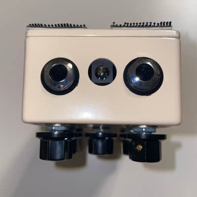 JHS Kodiak Tremolo 2018 - Present - Tan image 5