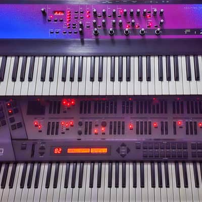 Ensoniq Fizmo Transwave Digital Synthesizer 1998 - Purple