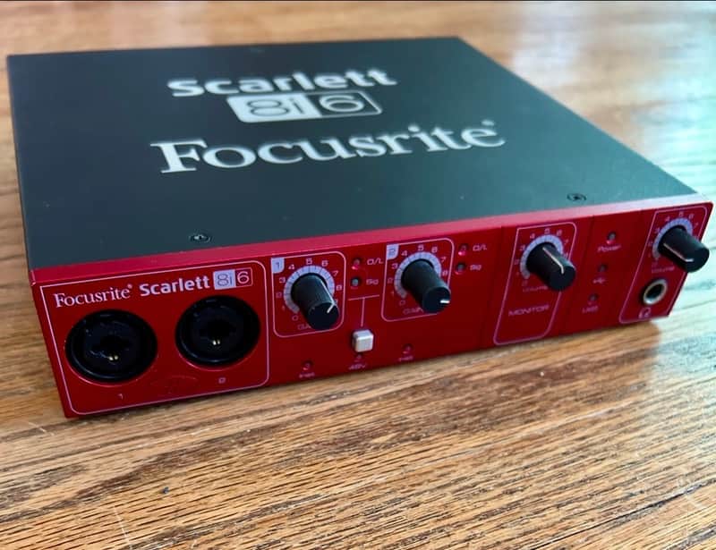 Focusrite Scarlett 8i6 USB 2.0 Audio Interface | Reverb Canada