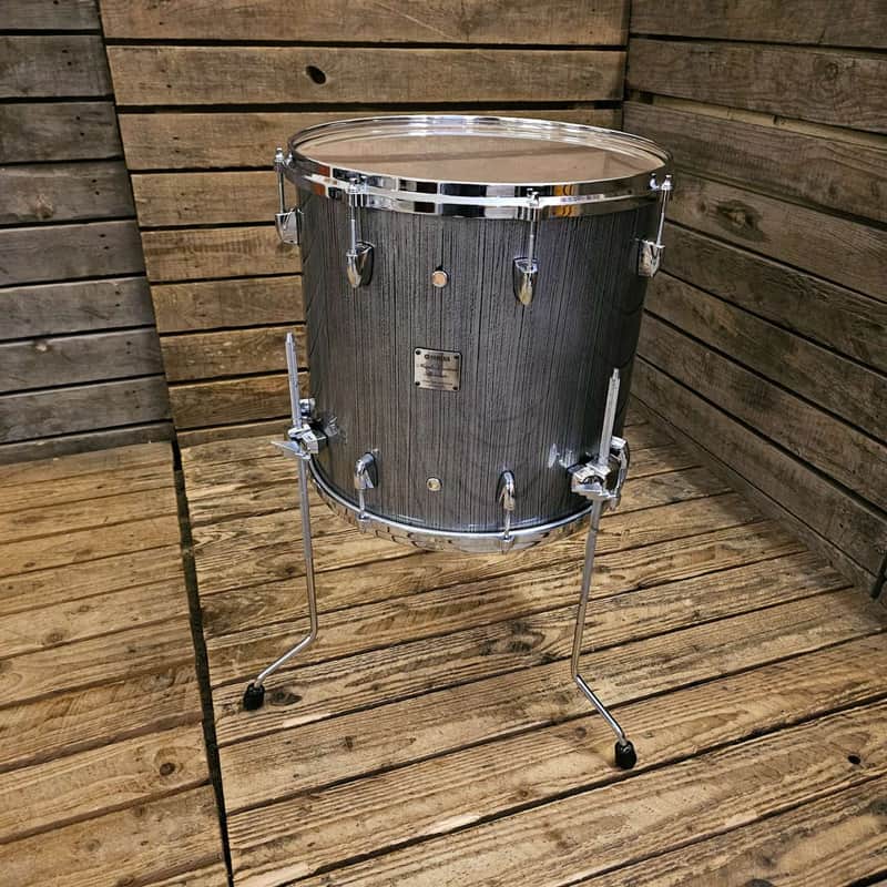 Immagine Yamaha 16" Floor Tom Drum Maple Custom Absolute, Embossed Silver USED! RKMES080126 - 1