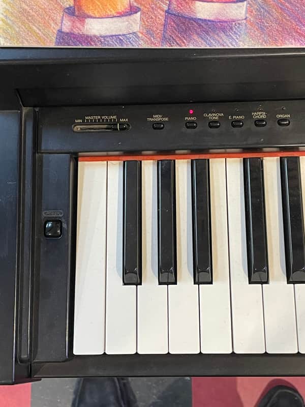 Yamaha CLP-260 Clavinova - Black with Chair | Reverb