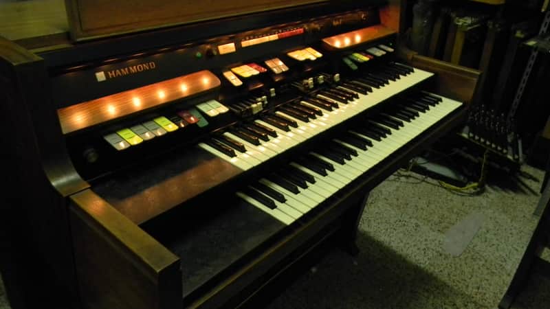Hammond R124 image 1