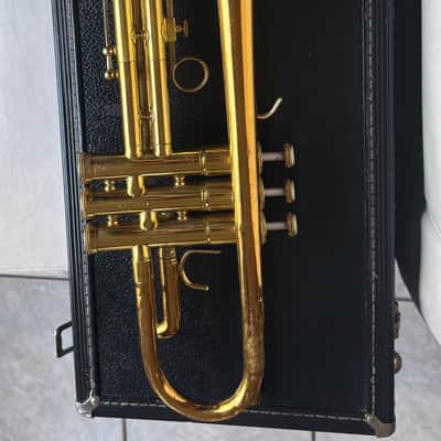 Conn 1000B image 5