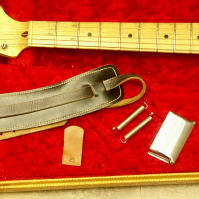1958 Fender Stratocaster 2-Tone Sunburst - All Original w/OSHC image 19