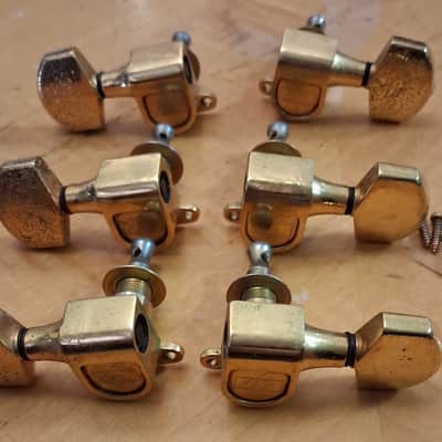 0vation Schaller Tuner set M6 w/ Guitar Logo 3x3 70s - Gold image 2