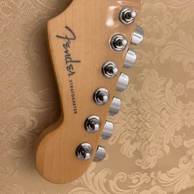 Fender USA Stratocaster Maple Neck, Stainless Steel Frets, Compound Radius, Locking Tuners image 6