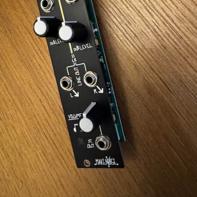 Make Noise XOH Eurorack output module black gold image 4