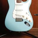 Fender Classic Player '60s Stratocaster Sonic Blue Electric Guitar 2006 Pre-Owned