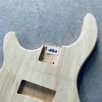 Lefty Basswood Unfinished 4 String Bass Body image 3