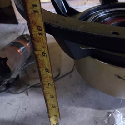 18" SUBWOOFER FRAME WITH MASSIVE STACKED MAGNET VELODYNE HGS18BG 18" SUBWOOFER MONSTER NEEDS RECONE  36 POUNDS! image 15