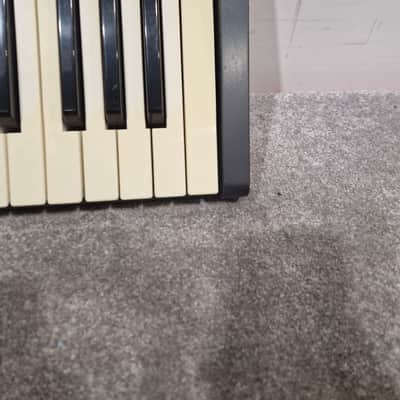 Novation Launchkey 49 - MIDI Keyboard Controller - 49-Key - Fair image 2
