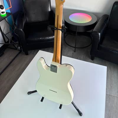 Fender Limited Edition thinline telecaster - fiesta red and white image 5