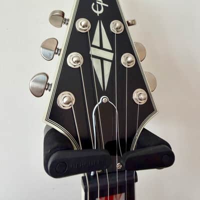 Epiphone Flying V Prophecy Aged Bengal Tiger Burst image 2