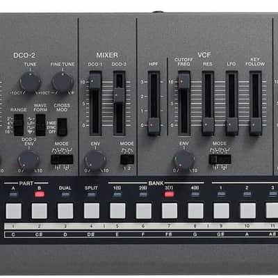 Roland Tabletop Synthesizer (JX-08)