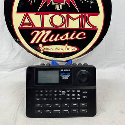 Alesis SR-16 sr16 Drum Machine