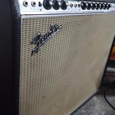 Fender Super Reverb "Drip Edge" 2-Channel 40-Watt 4x10" Guitar Combo - Silverface image 2