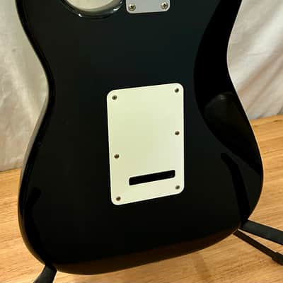 Fender Standard Stratocaster MIM Glossy Black 1995 image 19